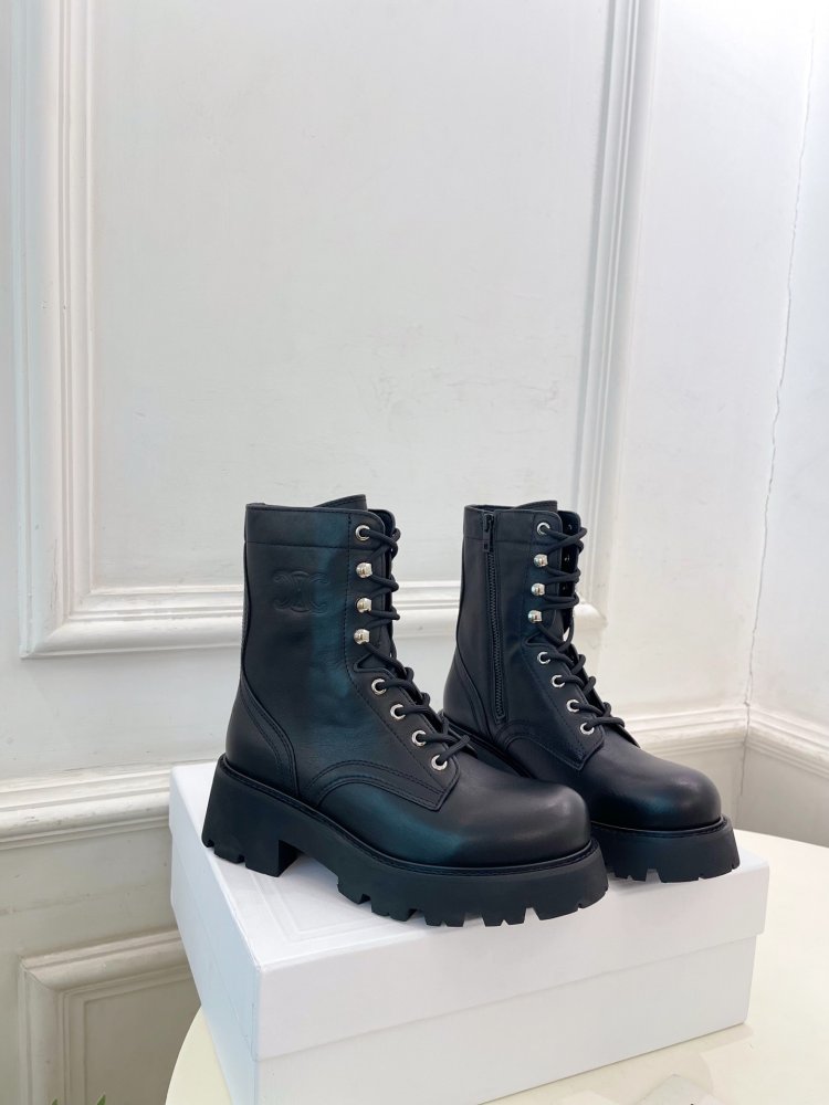 Ботинки женские фото 2