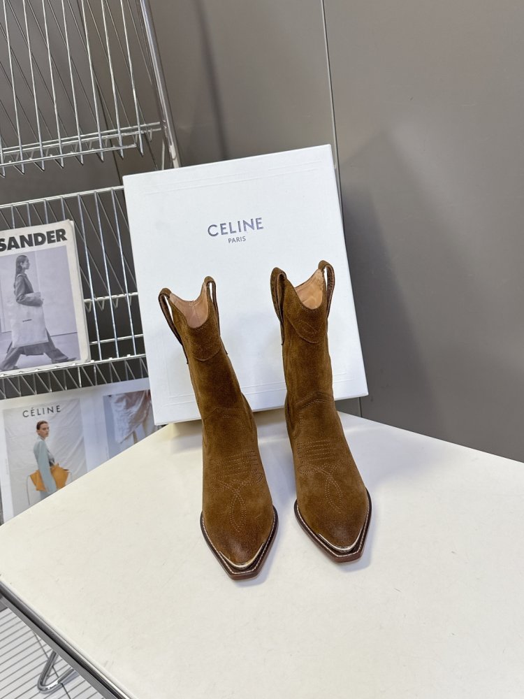 Ботинки женские фото 2