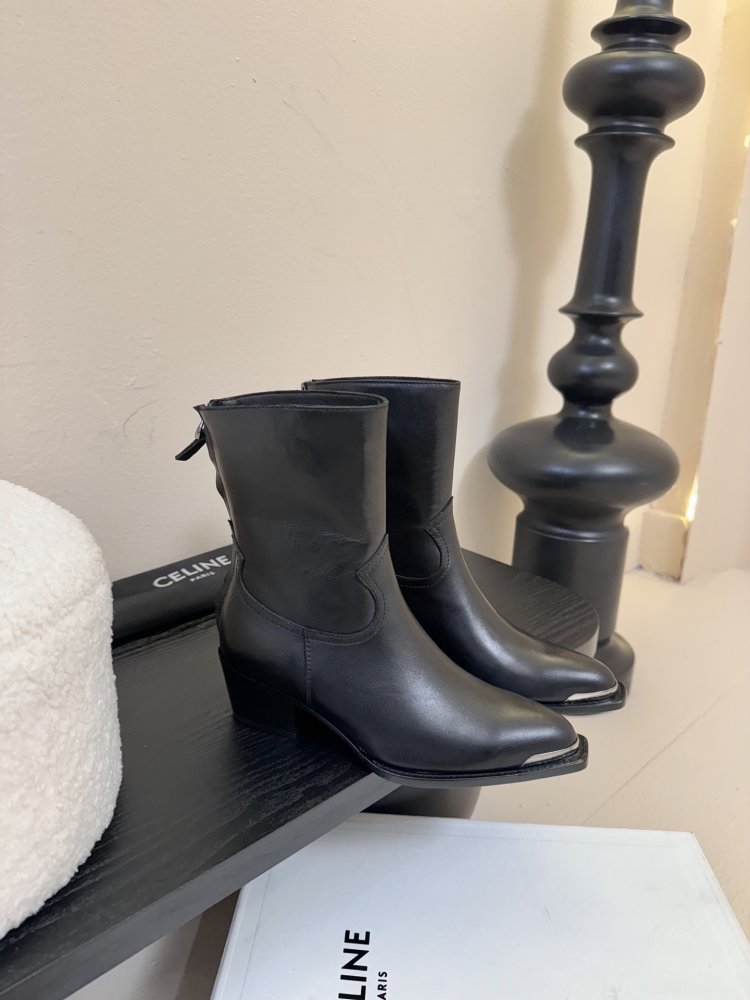 Ботинки женские фото 2