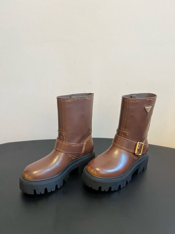 Boots women's фото 2