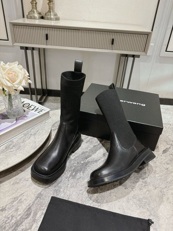 Ботинки женские фото 2