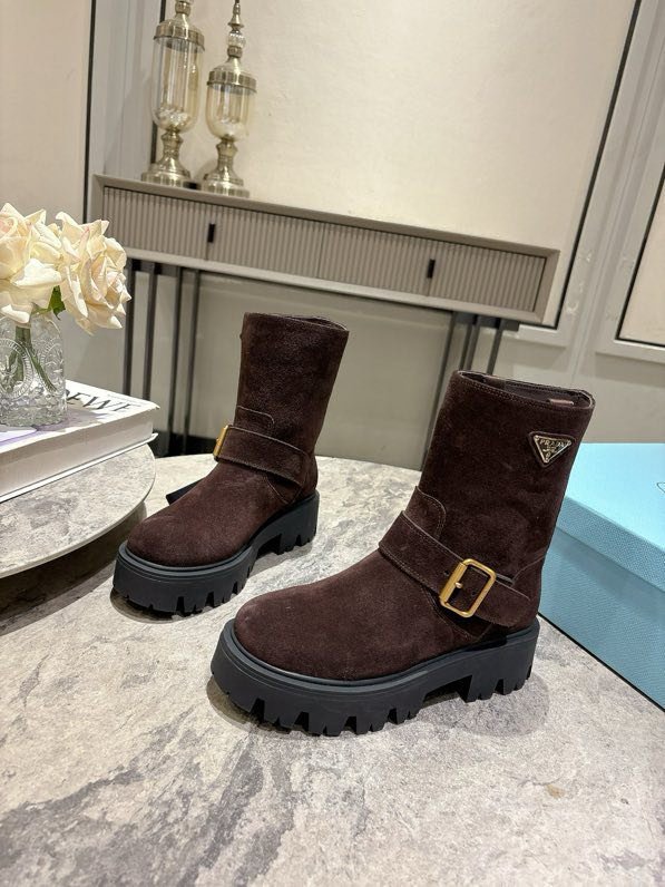 Boots women's фото 2