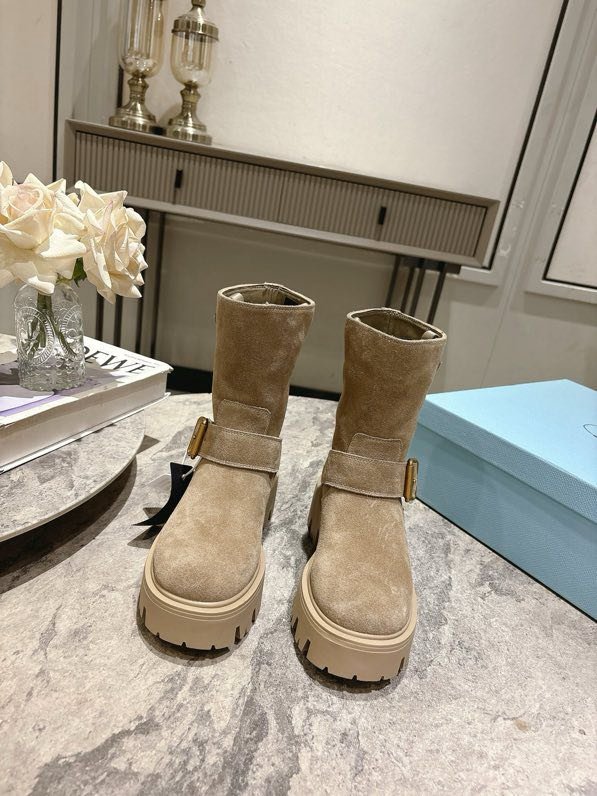 Boots women's фото 2