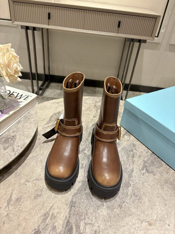 Boots women's фото 2