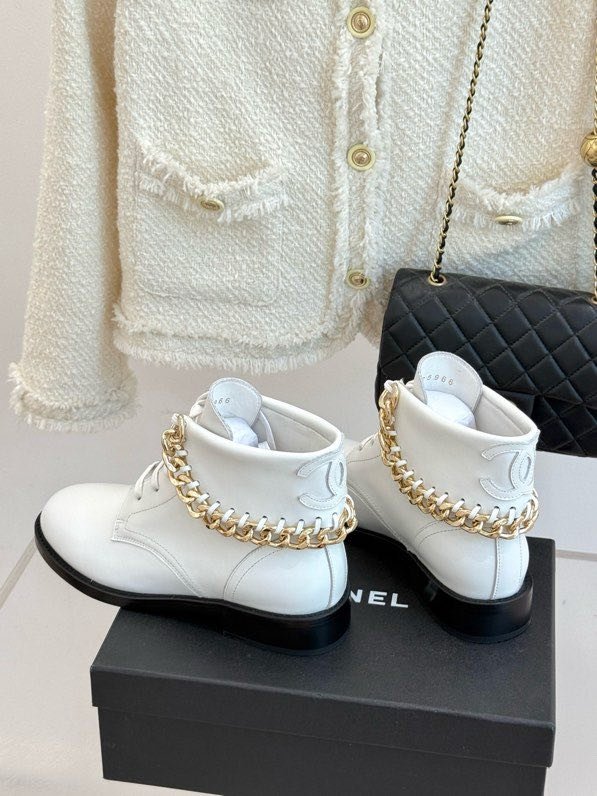 Ботинки женские фото 2