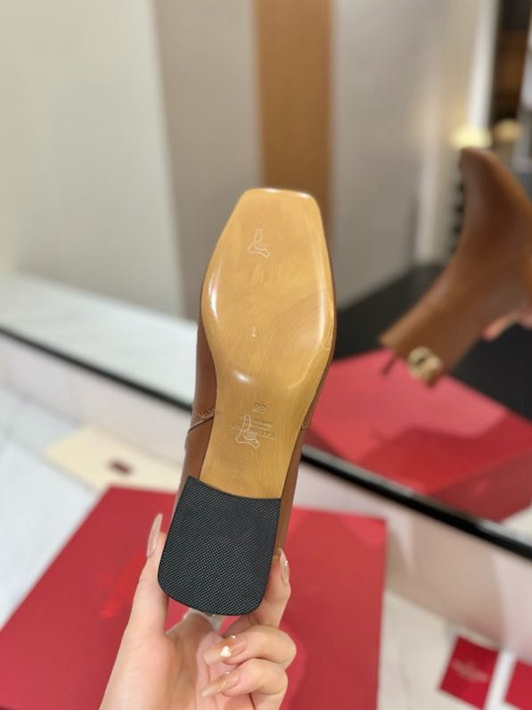 Boots women's фото 2