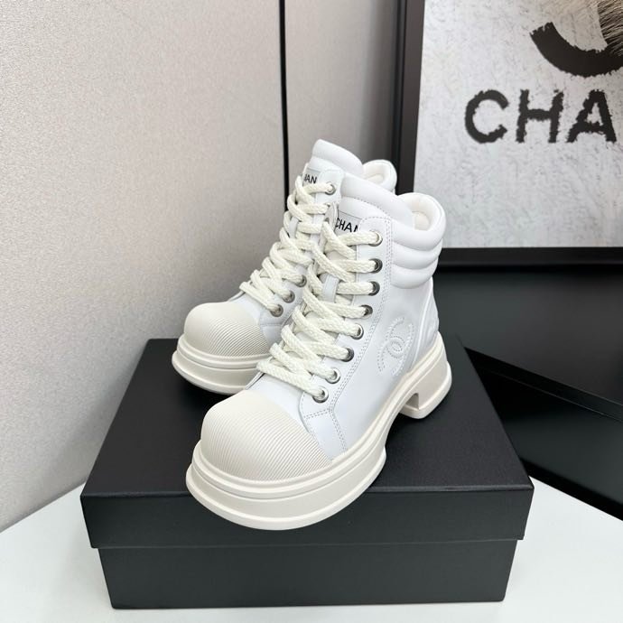 Ботинки женские фото 2