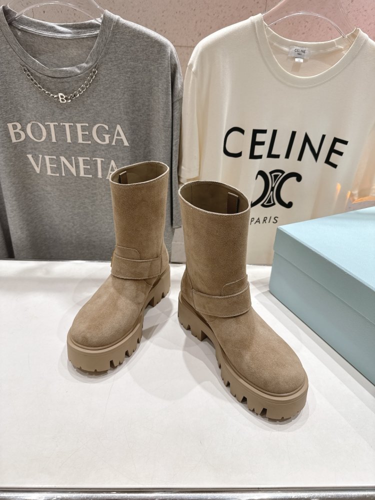 Ботинки женские фото 2