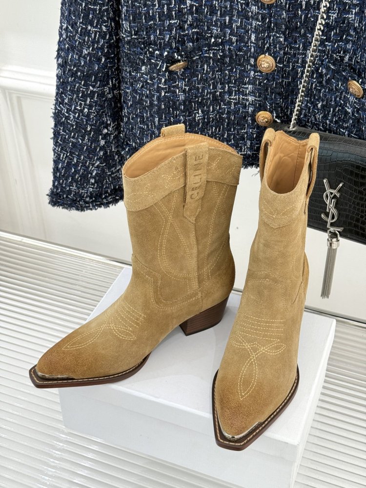 Boots women's фото 2