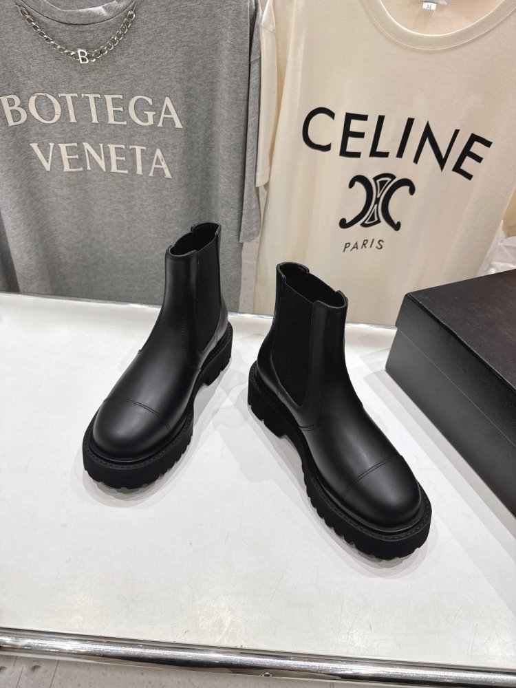 Ботинки женские фото 2