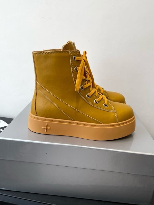 Ботинки женские фото 2