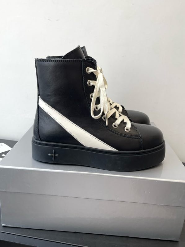 Ботинки женские фото 2