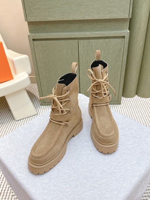 Ботинки женские фото 2