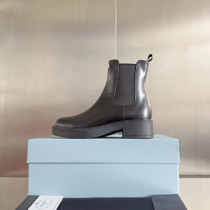 Ботинки женские фото 2