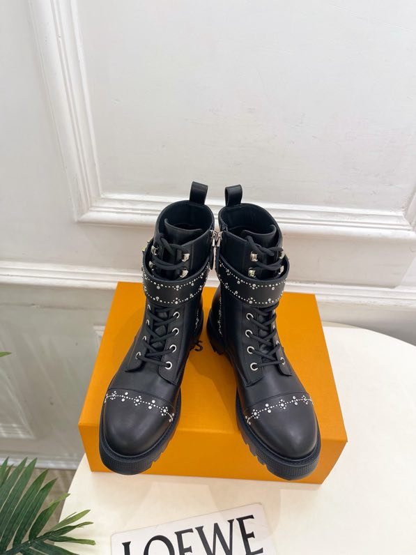 Ботинки женские фото 2