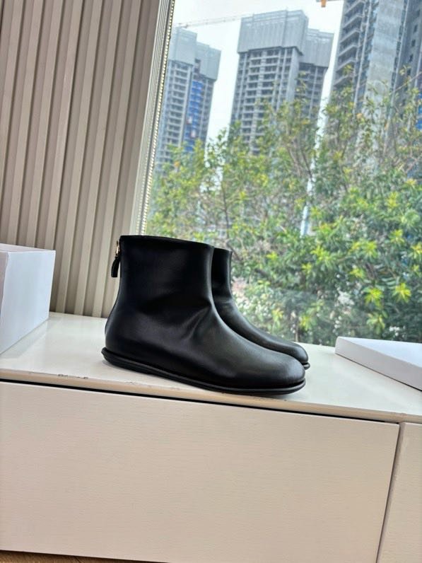 Ботинки женские фото 2