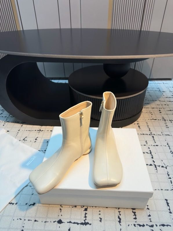 Ботинки женские фото 2