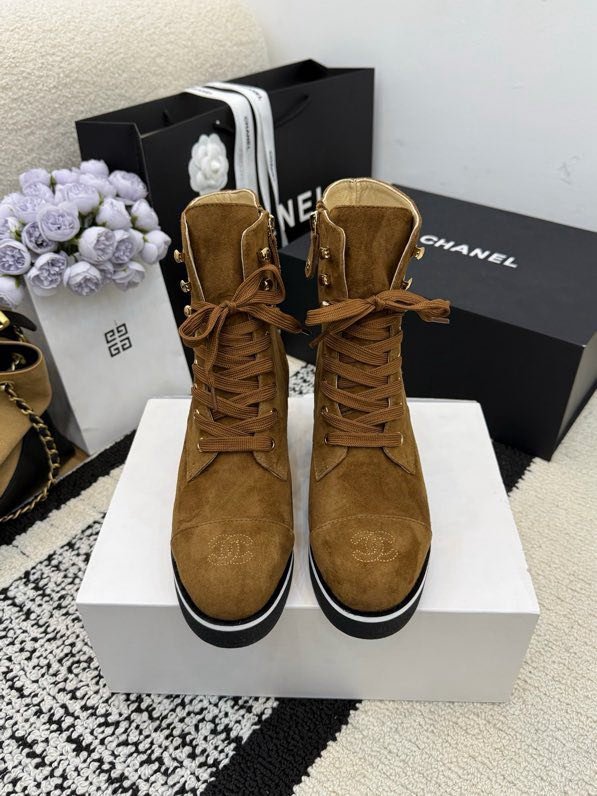 Ботинки женские фото 2