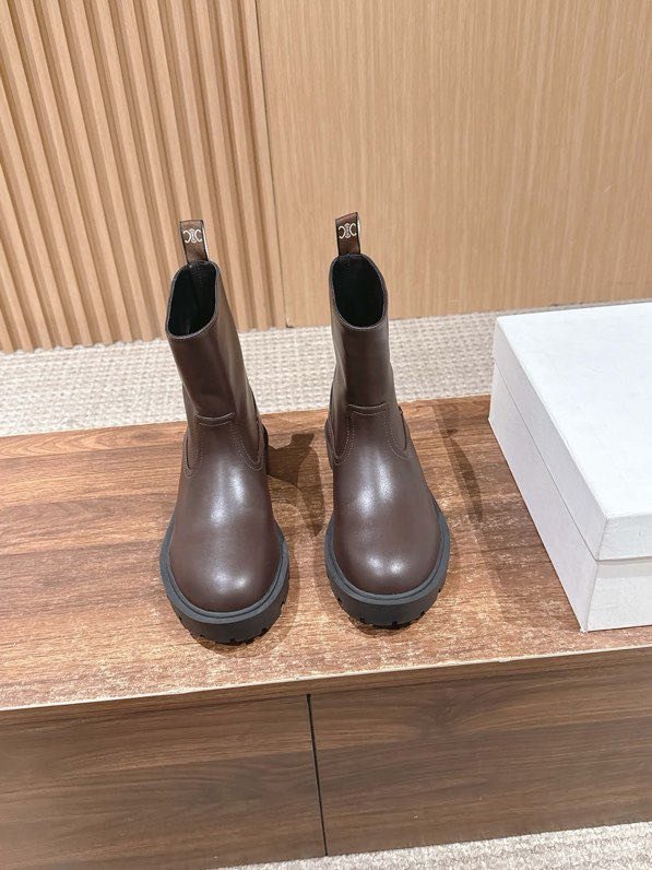 Boots women's фото 2