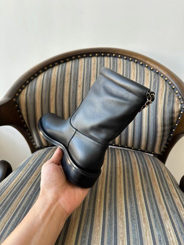 Ботинки женские фото 2