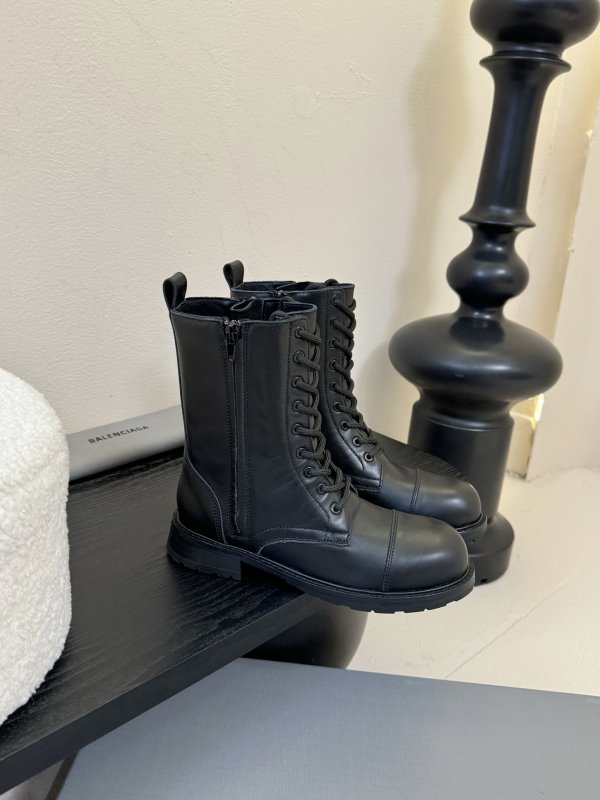 Ботинки женские фото 2