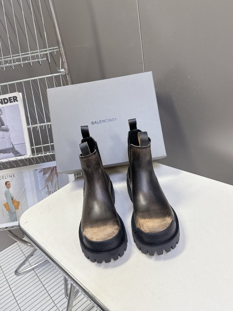 Ботинки женские фото 2