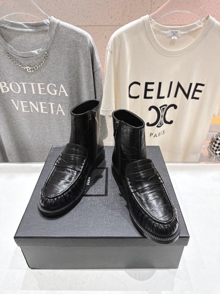 Ботинки женские фото 2