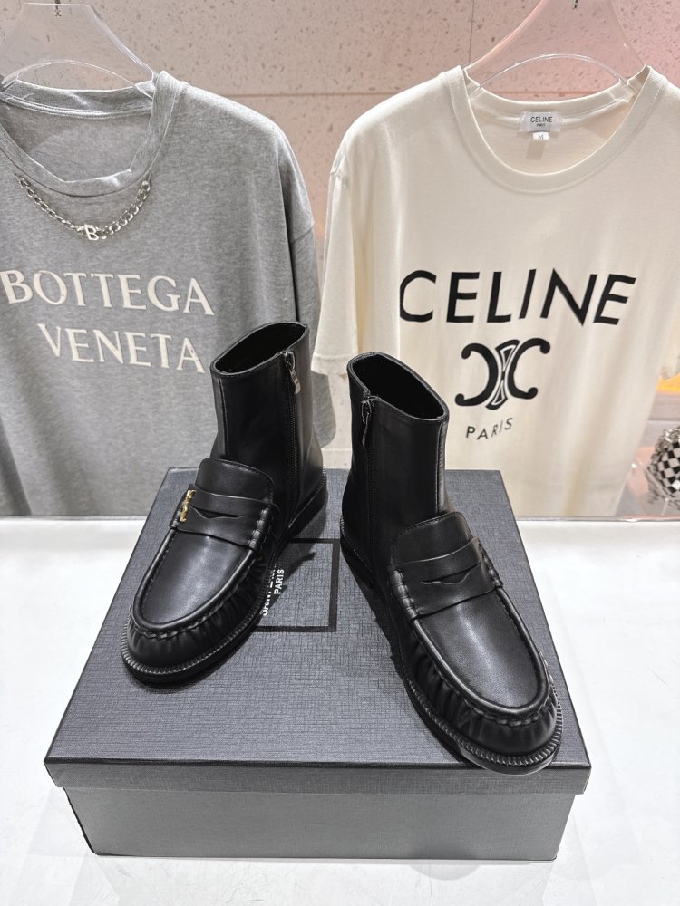 Ботинки женские фото 2