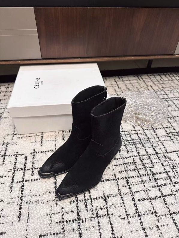 Ботинки женские фото 3