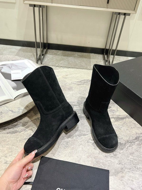 Ботинки женские фото 3