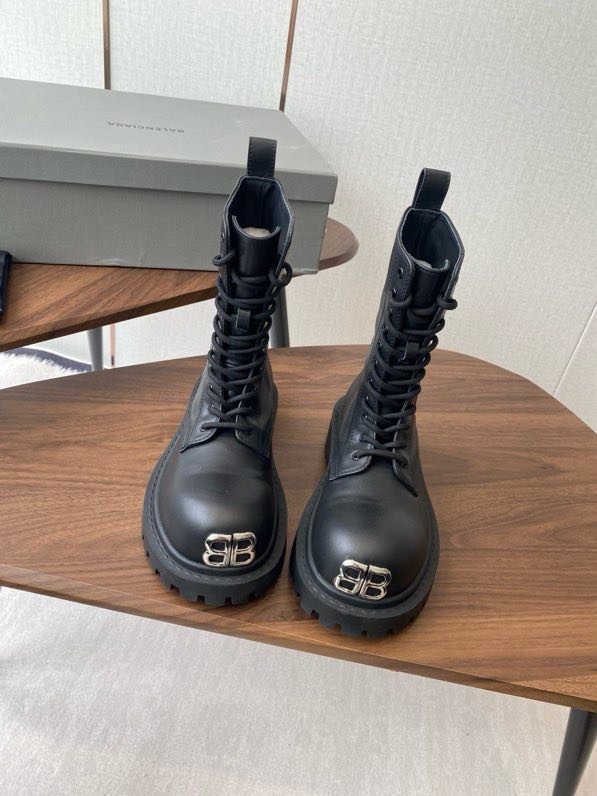 Ботинки женские фото 3