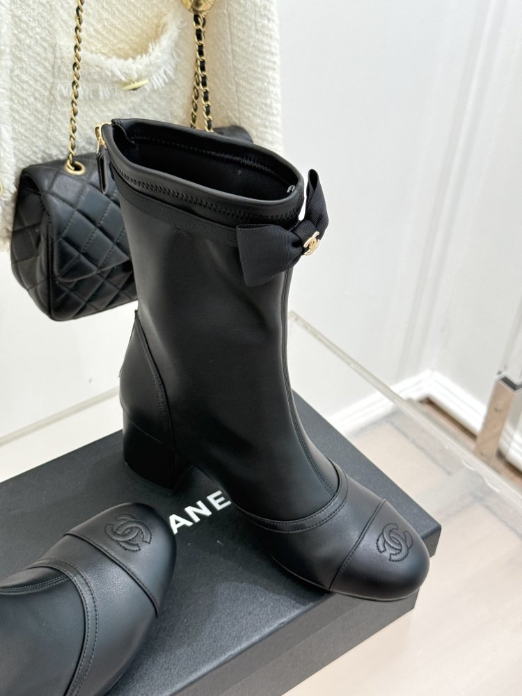 Ботинки женские фото 3