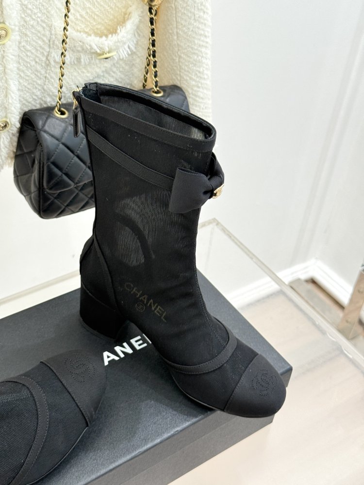 Boots women's фото 3