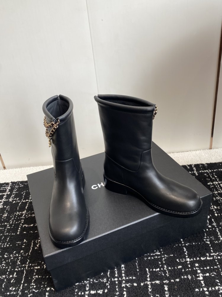 Ботинки женские фото 3