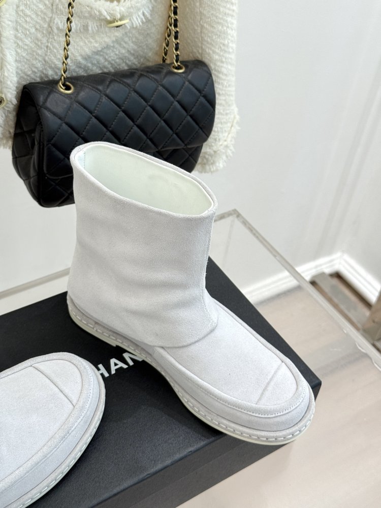 Ботинки женские фото 3