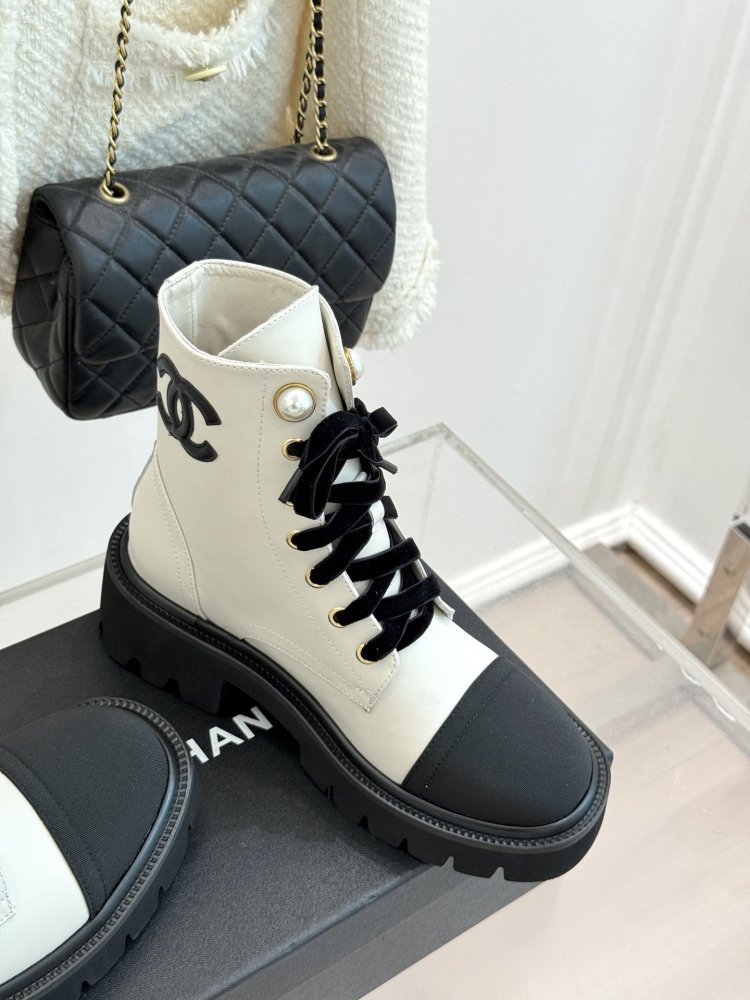 Ботинки женские фото 3