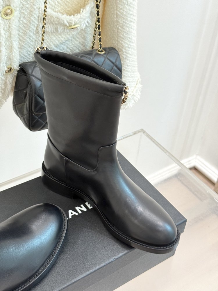 Boots women's фото 3