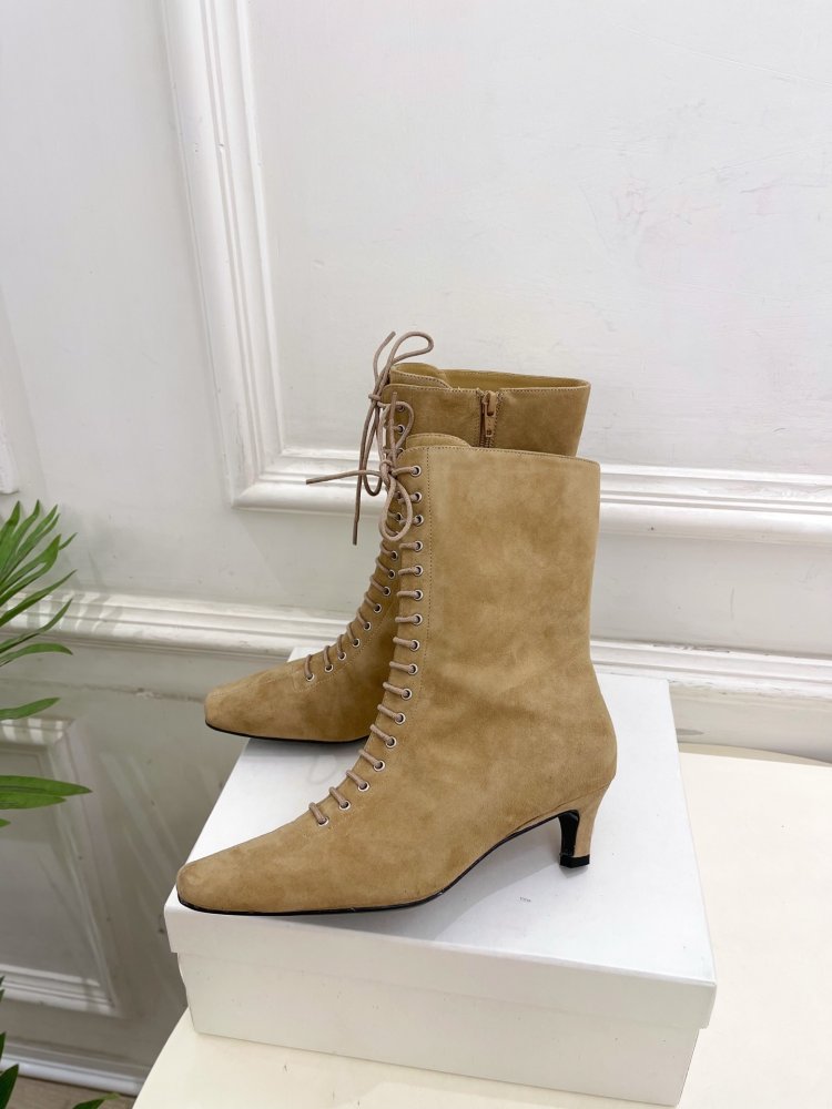 Boots women's фото 3