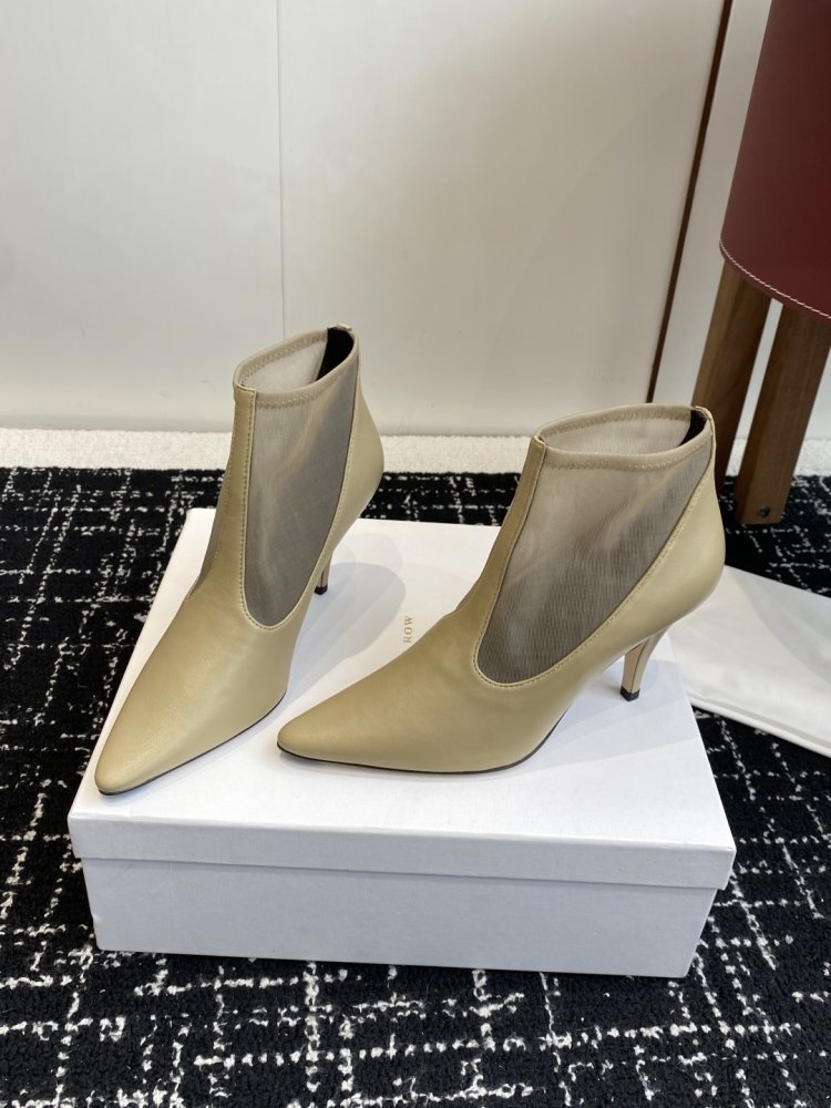 Ботинки женские фото 3