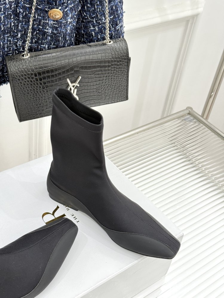 Ботинки женские фото 3