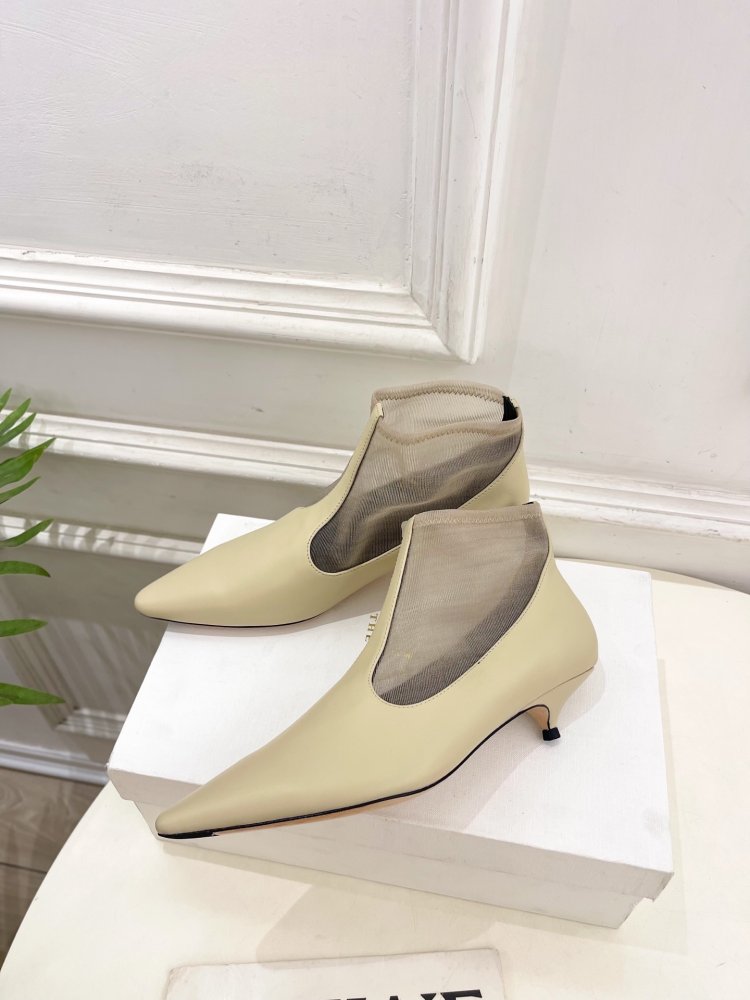 Ботинки женские фото 3