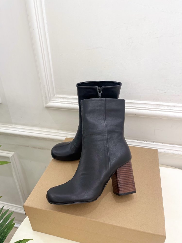 Ботинки женские фото 3