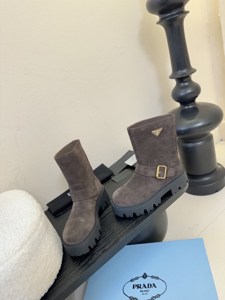 Ботинки женские фото 3