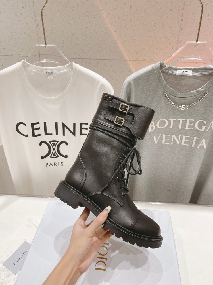 Boots women's фото 3