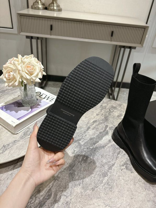 Ботинки женские фото 3