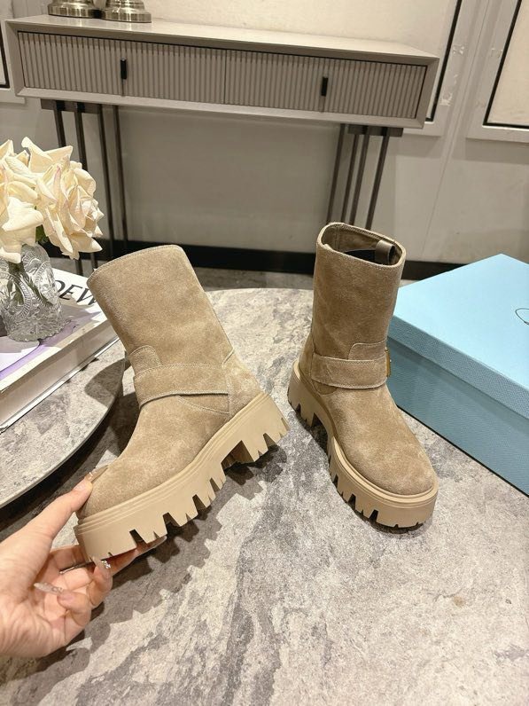 Boots women's фото 3