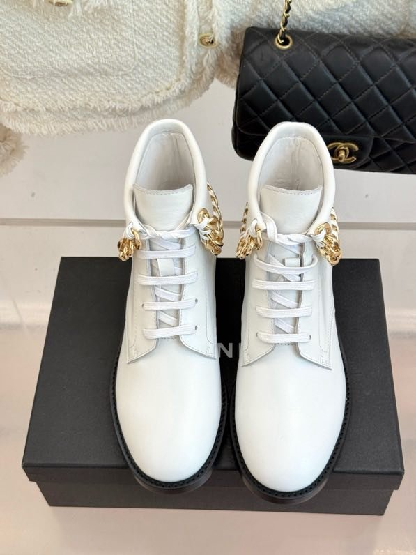 Ботинки женские фото 3