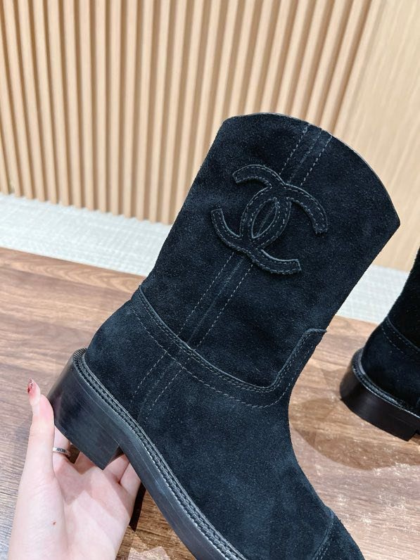 Ботинки женские фото 3
