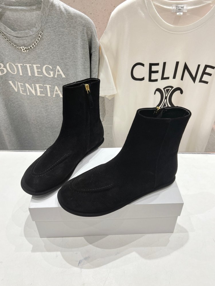 Boots women's фото 3