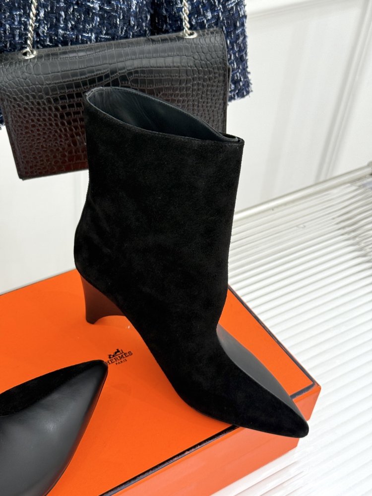 Ботинки женские фото 3